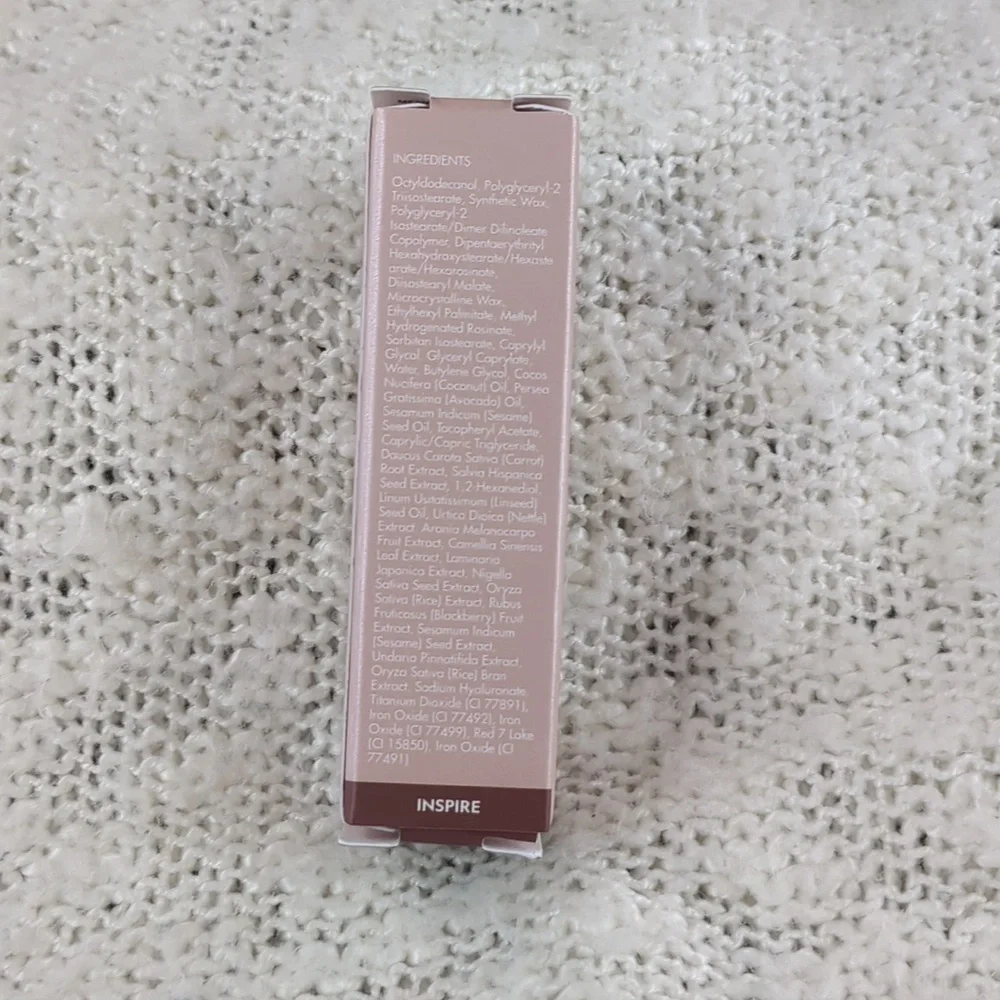 YENSA Vibrant Silk Hydrating Hyaluronic/Vitamin E Lipstick Inspire, 3.5g/0.12oz